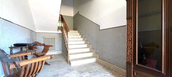 4 bedrooms House in Isola del Liri, Italy No. 54037 8