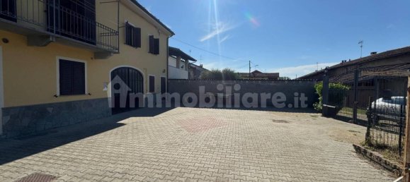4 bedrooms Villa in Asti, Italy No. 277632 4
