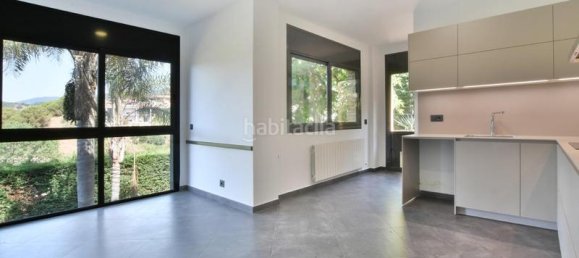 4 Schlafzimmer Haus in Calella, Spain, Nr. 158946 8