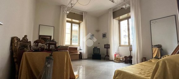 3 rooms Apartment in Naples, Italy No. 182784 13