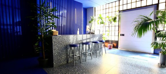 550m² Office in Milan, Italy No. 358991 2