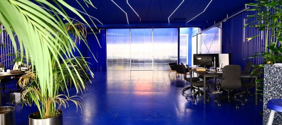 550m² Office in Milan, Italy No. 358991 3