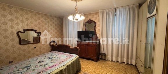 Дом с 3 спальнями в Мортара, Италия № 271646 12