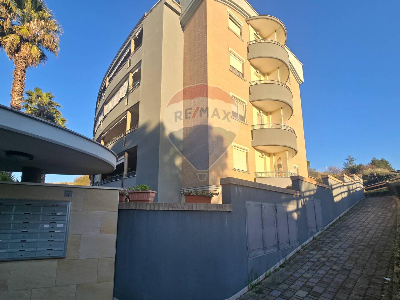 4-Zimmer Wohnung in Montesilvano, Italy, Nr. 64026