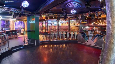 Коммерческая недвижимость с 6 комнатами в Цветль-Нидерёстеррайх, Австрия № 212639