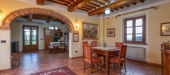 10-Zimmer Haus in Foiano della Chiana, Italy, Nr. 223256 17