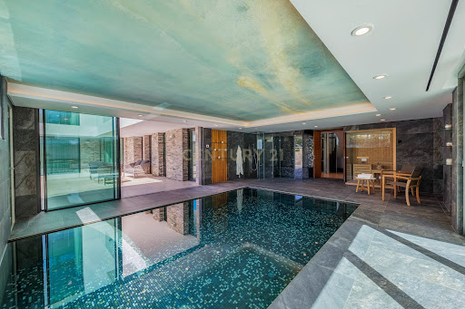 7 bedrooms Villa in Almancil, Portugal No. 228819