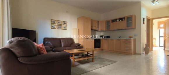 Apartamento de 2 dormitorios en Saint Paul's Bay, Malta No. 10969 2
