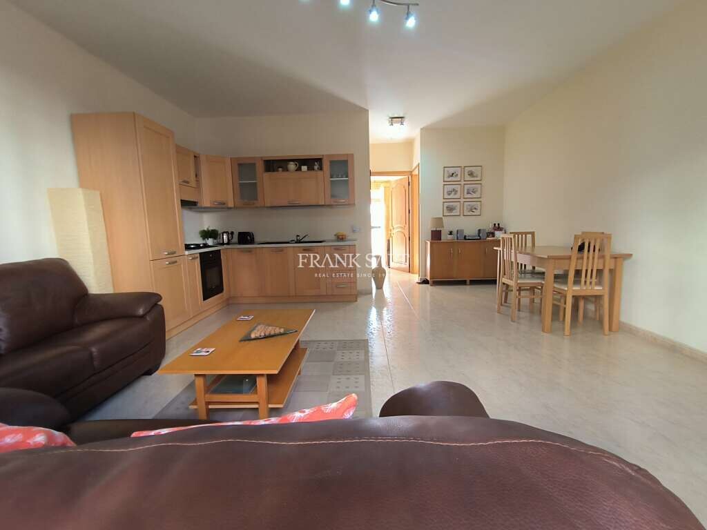 Apartamento de 2 dormitorios en Saint Paul's Bay, Malta No. 10969
