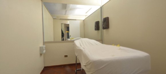 38m² Commercial property in Lucca, Italy No. 141138 10