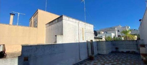 8 rooms House in Matino, Italy No. 181275 7