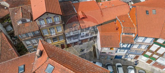 Edificio en Guimaraes, Portugal 256 m² No. 33759 5