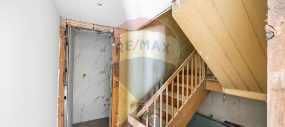 Edificio en Guimaraes, Portugal 256 m² No. 33759 23