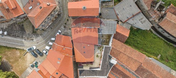 Edificio en Guimaraes, Portugal 256 m² No. 33759 15