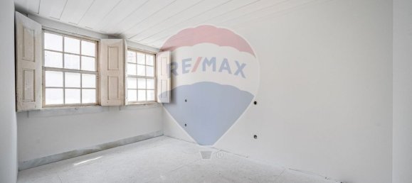 Edificio en Guimaraes, Portugal 256 m² No. 33759 19