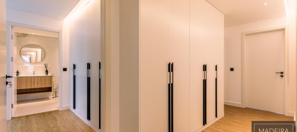 Пентхаус с 5 комнатами в Фуншал, Португалия № 94722 19