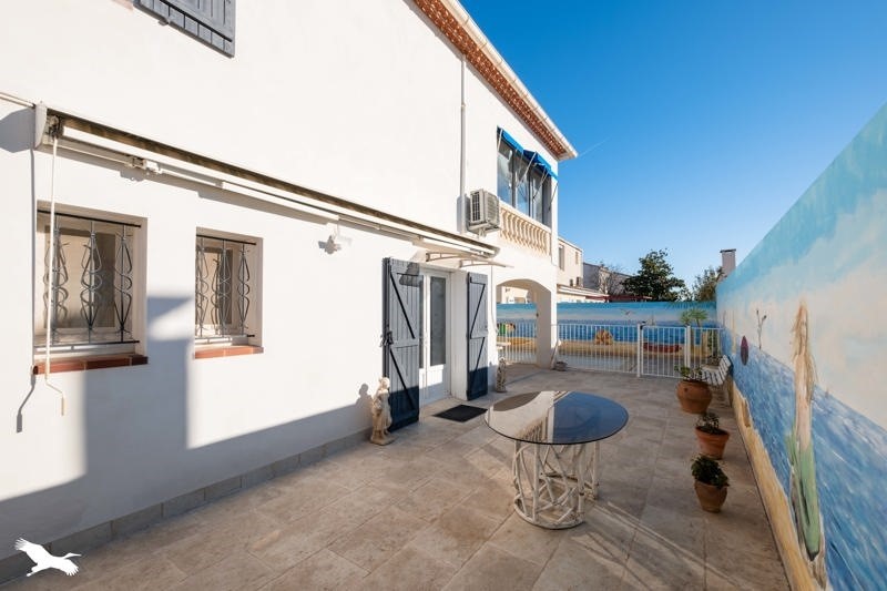 5 bedrooms Villa in Mauguio, France No. 347856