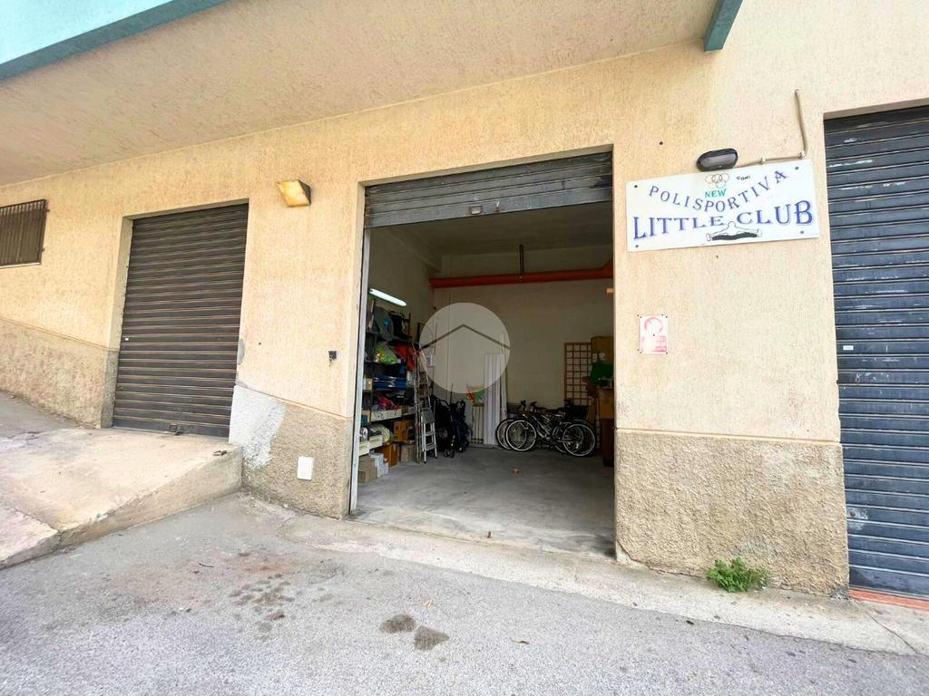 Garage à Palermo, Italy 19m² No. 314440