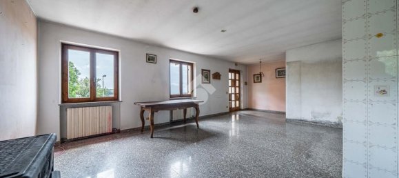 10-salle Villa à Erbezzo, Italy No. 270279 9