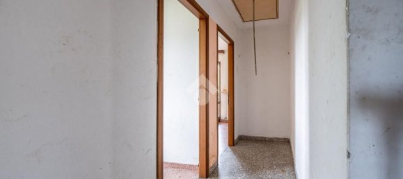 10-salle Villa à Erbezzo, Italy No. 270279 21