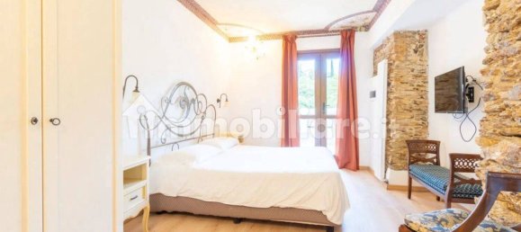 3 bedrooms Apartment in Pietra Ligure, Italy No. 272615 4