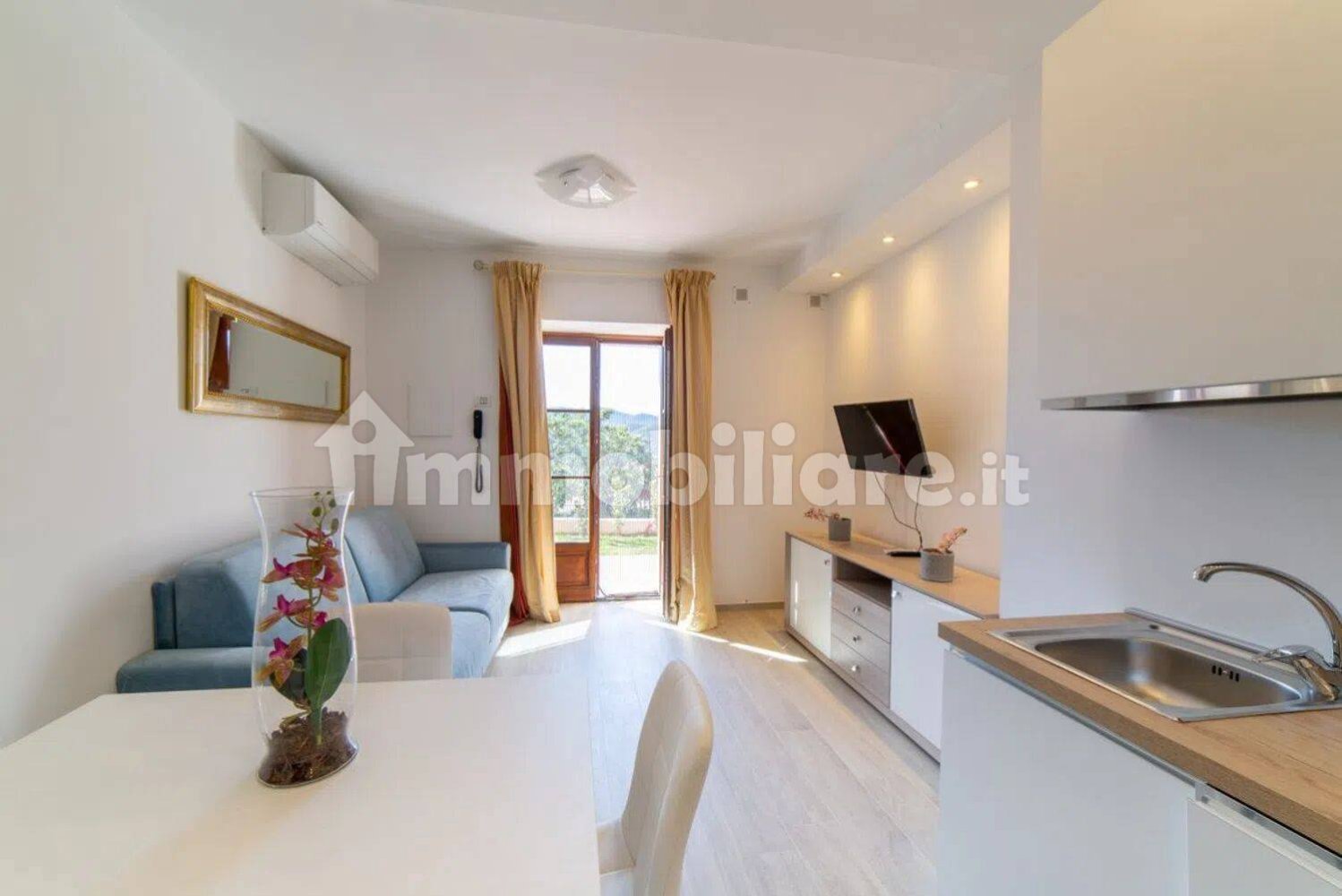 3 bedrooms Apartment in Pietra Ligure, Italy No. 272615