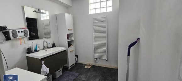 Apartamento de 1 dormitorio en Reims, France No. 252794 6