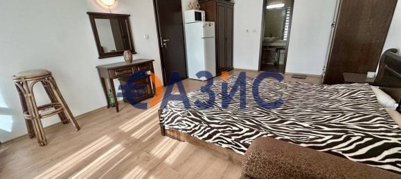 1 bedroom Apartment in Sveti Vlas, Bulgaria No. 372 7
