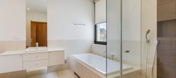 4 Schlafzimmer Haus in Loule, Portugal, Nr. 134975 5