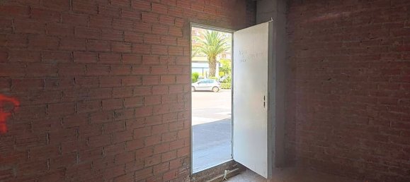 Imóvel comercial em Torrelavega, Spain 82 m² N.º 26204 4