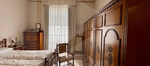 4 rooms Apartment in Bisceglie, Italy No. 28157 6