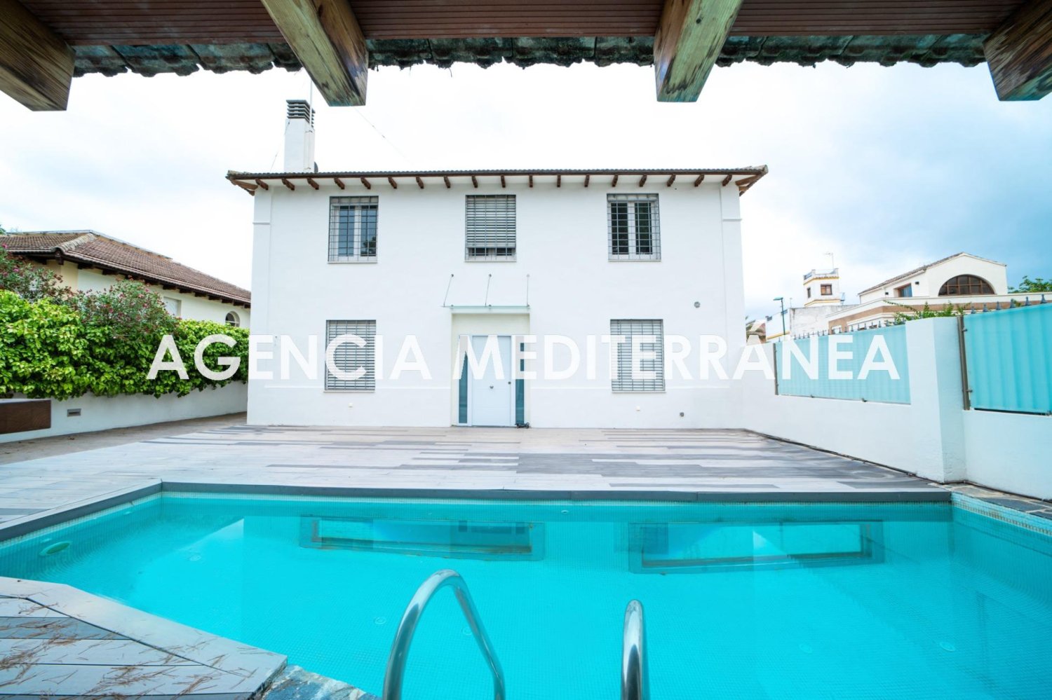 Дом с 5 спальнями в Валенсия, Испания № 178106