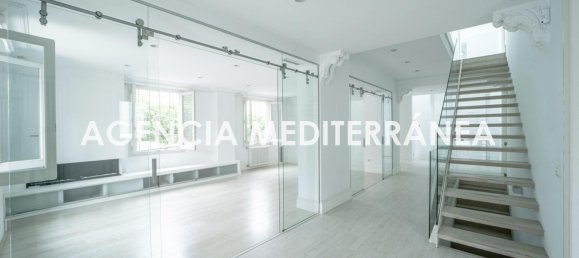 Дом с 5 спальнями в Валенсия, Испания № 178106 9