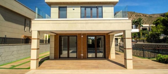 4 chambres Villa à Alicante, Spain No. 184745 4