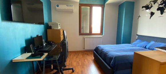 7 rooms House in Grumo Nevano, Italy No. 9287 17