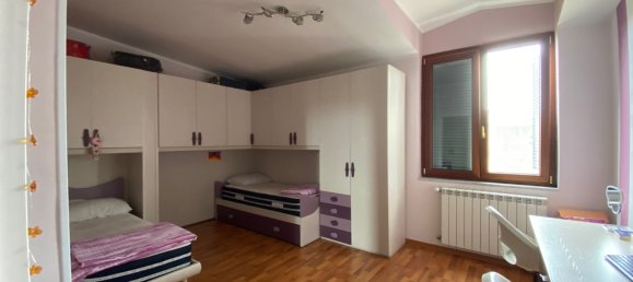 7 rooms House in Grumo Nevano, Italy No. 9287 16
