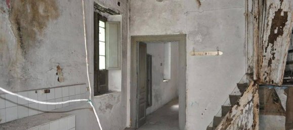 5 rooms Apartment in Santa Domenica Talao, Italy No. 115161 6