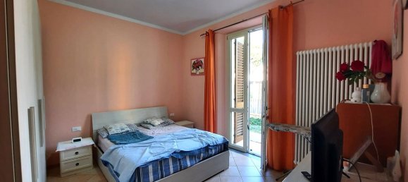 Квартира с 2 комнатами в Прато, Италия № 289105 6