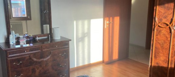 Квартира с 2 комнатами в Стра, Италия № 376919 13