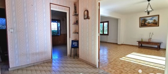 4 bedrooms House in Amilly, France No. 239613 7