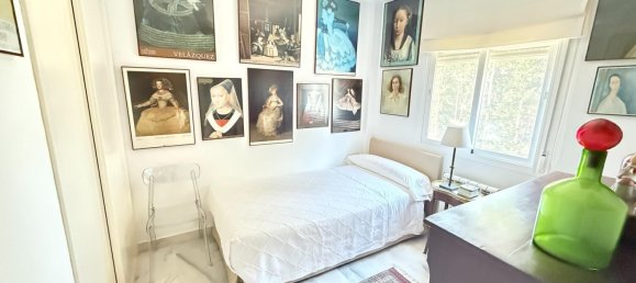 Apartamento de 3 dormitorios en Marbella, Spain No. 166532 5