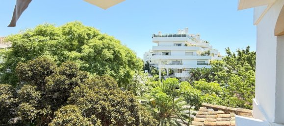 Apartamento de 3 dormitorios en Marbella, Spain No. 166532 9