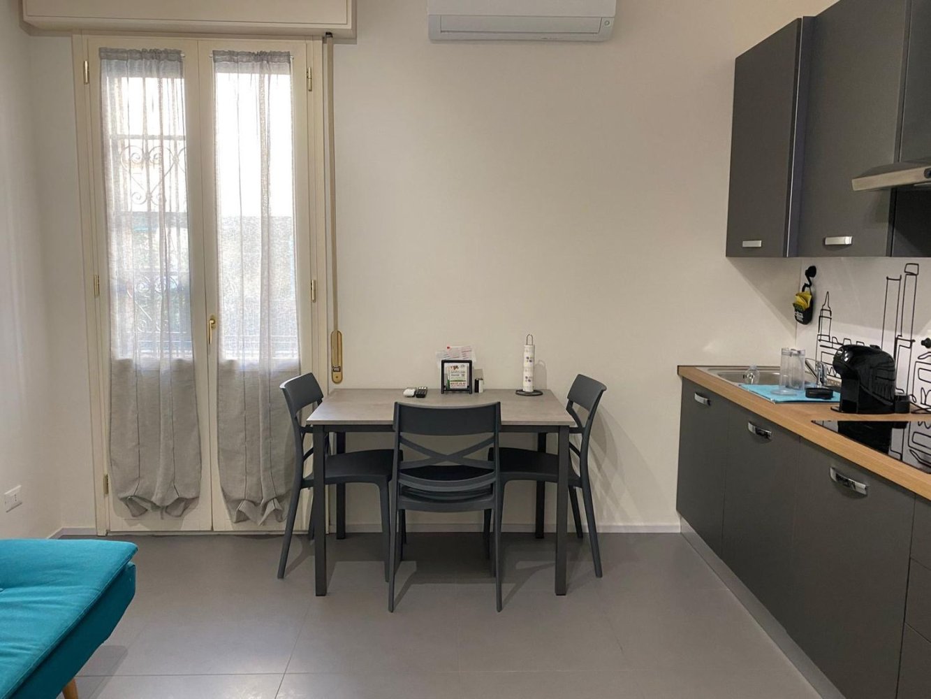 2-salle Appartement à Casalecchio di Reno, Italy No. 176875