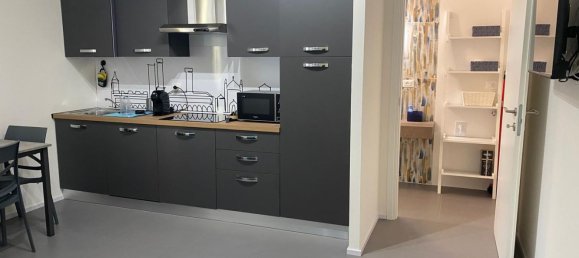 2-salle Appartement à Casalecchio di Reno, Italy No. 176875 9