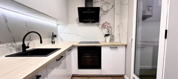 3 bedrooms Townhouse in Alicante, Spain No. 188090 12