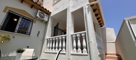 3 bedrooms Townhouse in Alicante, Spain No. 188090 4