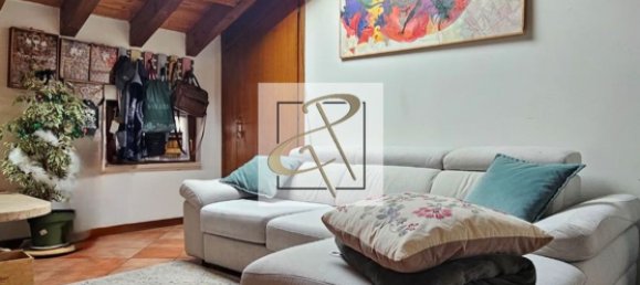 3-salle Appartement à San Zeno di Montagna, Italy No. 211143 4
