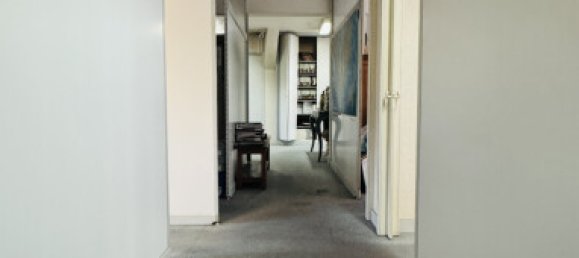 Квартира с 4 комнатами в Дижон, Франция № 318014 2