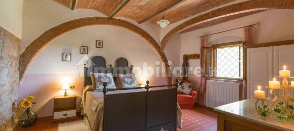 5 rooms Villa in Peccioli, Italy No. 164005 13