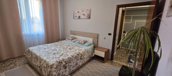 Apartamento de 4 dormitorios en Soliera, Italy No. 372267 12
